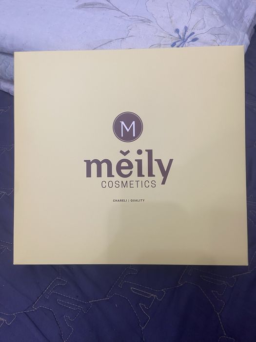 Шампунь набор.Бальзам для волос и для тела и шампунь.Meily cosmetics