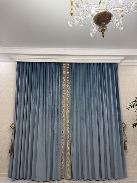 Продам шторы, королевский велюр