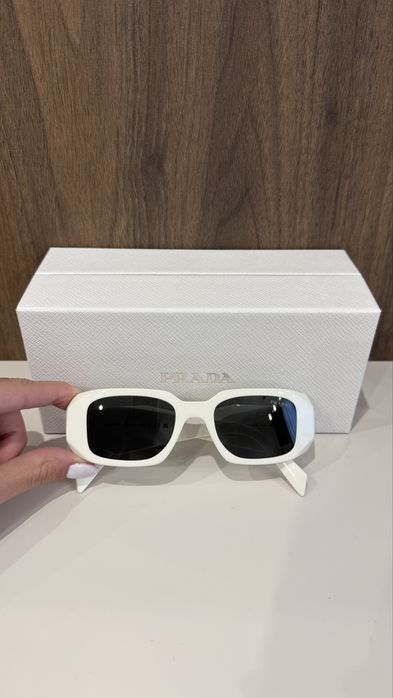 Prada слънчеви очила