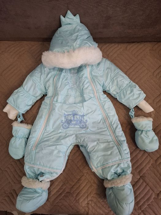 Продам детский комбинезон