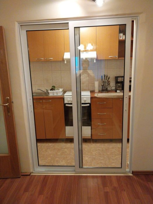 Vand apartament 2 camere