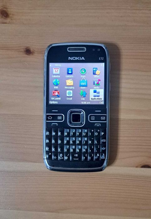 Nokia E72 - Silver