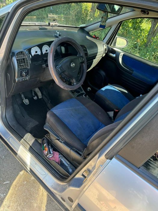 Продам Opel Zafira A