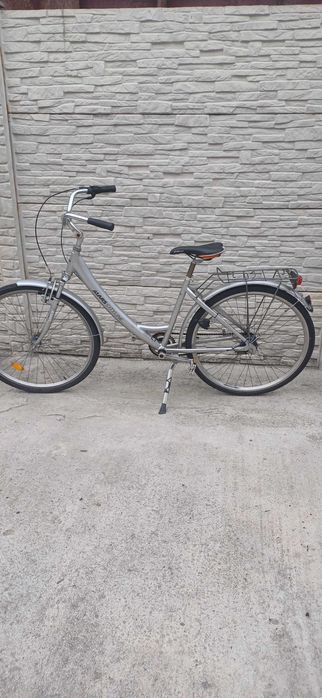 Vând biciclete  am mai multe