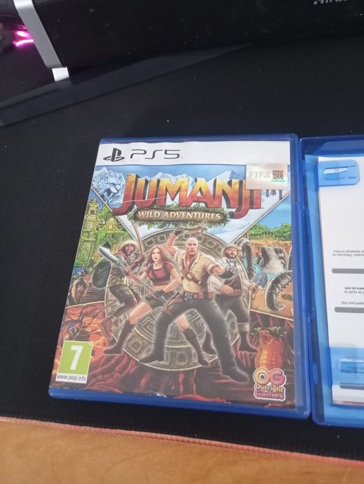 Vând Joc ps5 și ps4