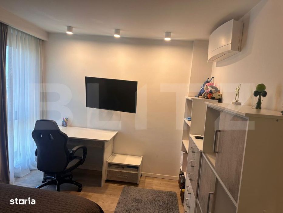 Apartament 4 camere, 160 mp, et.3, zona Calea Severinului-Bila