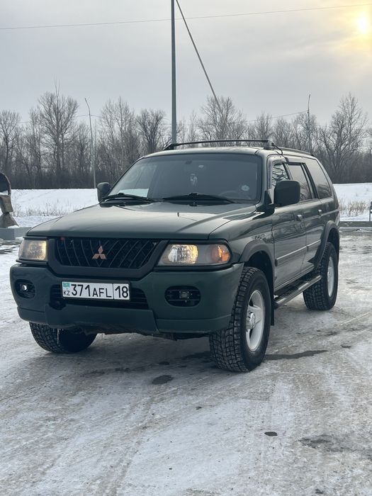 Mitsubishi Montero sport