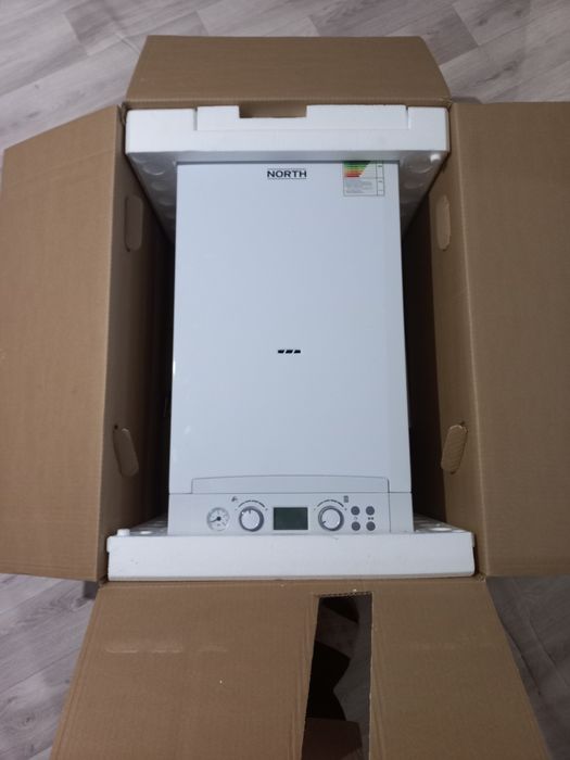 Продам б/у кател на стенный