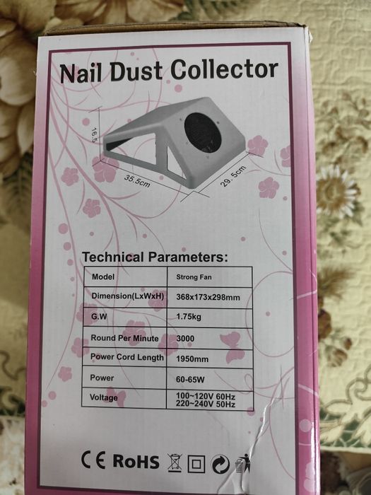 Продам вытяжку для маникюра.