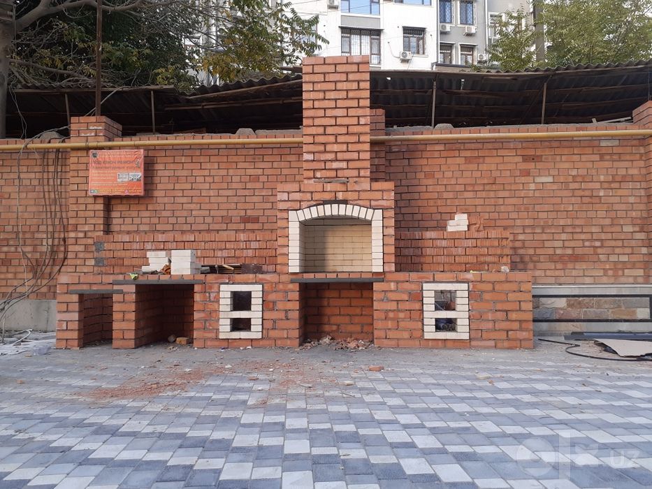 кладка кирпича на балконе