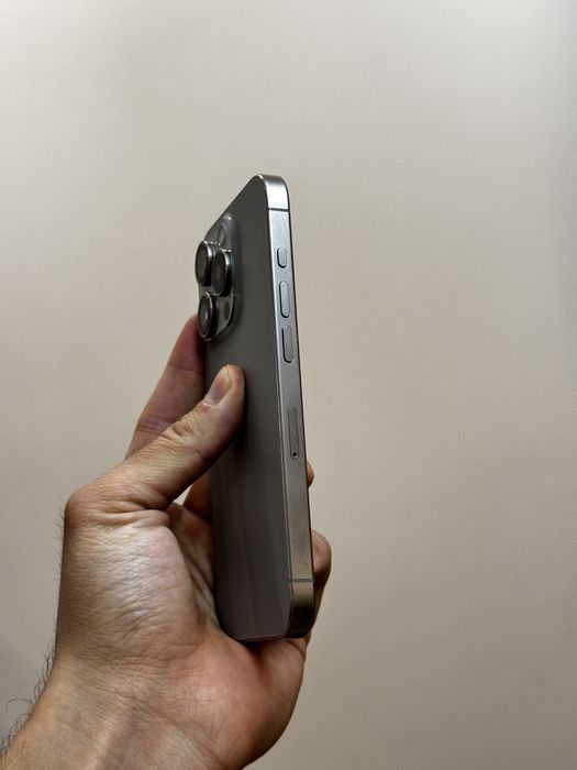 Iphone 15 Pro. 256гб