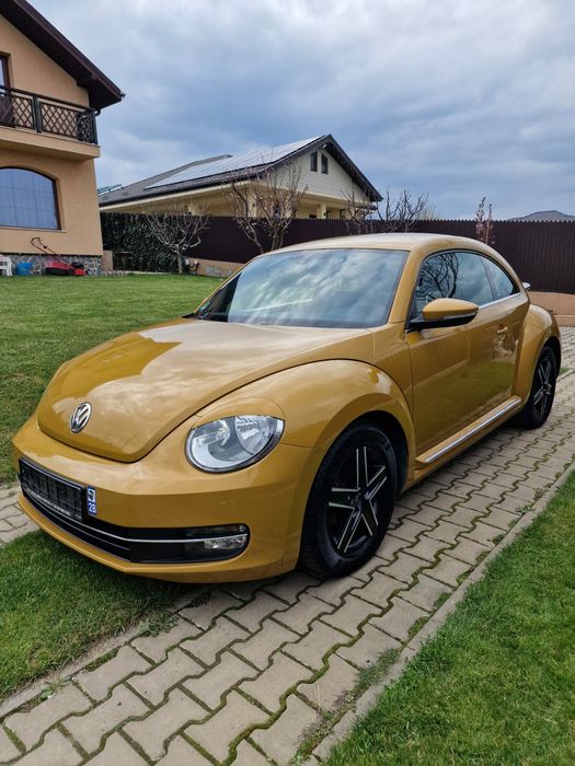 VW Beetle,  an 2016, 2l Diesel,  Manuala