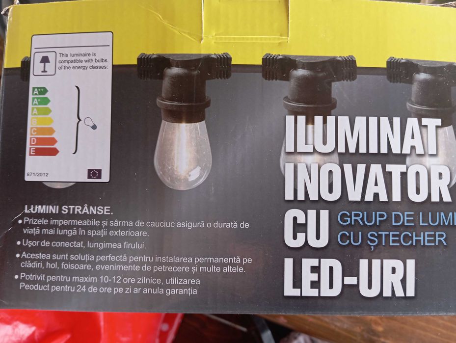 Vând ghirlandă luminoasă de 10 metri