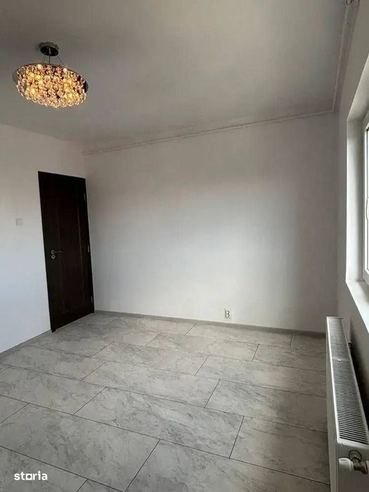 Sebastian Ispirescu, Renovat Complet, Bloc 1987