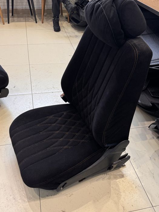 Mercedes 124 сиденья водительский