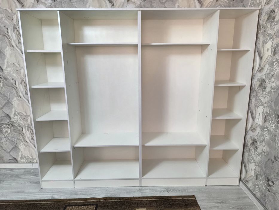 Shkaf sotiladi dastafka ustanovka bepul