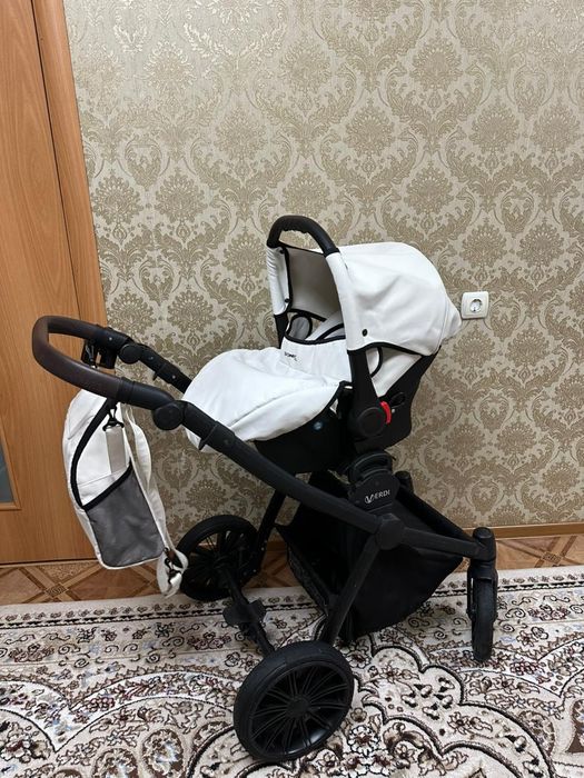 Продам коляску 3в1 б/у