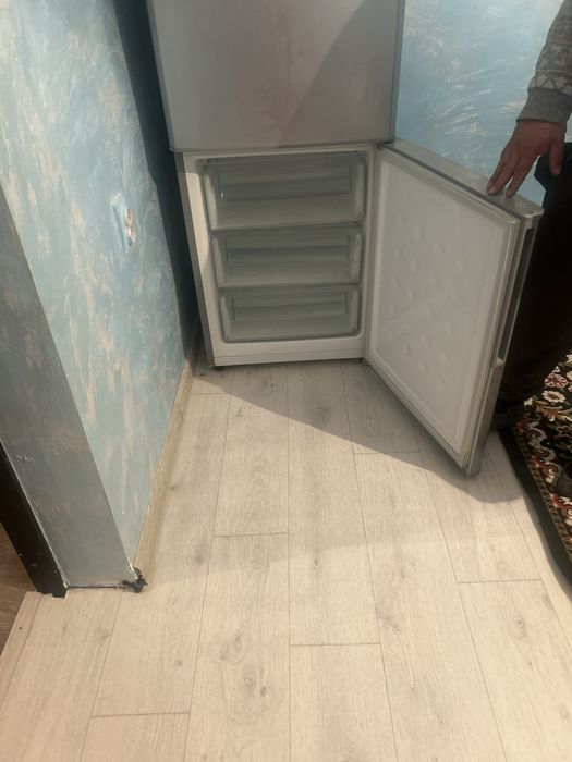 Холодильник с гарантий