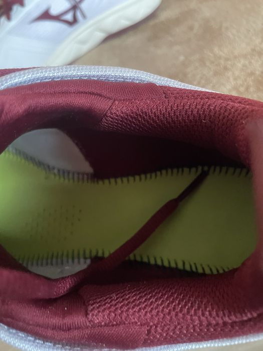 Mizuno wave luminous 2 N40