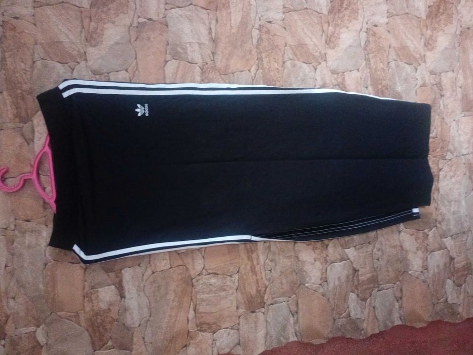 Пола Adidas размер S