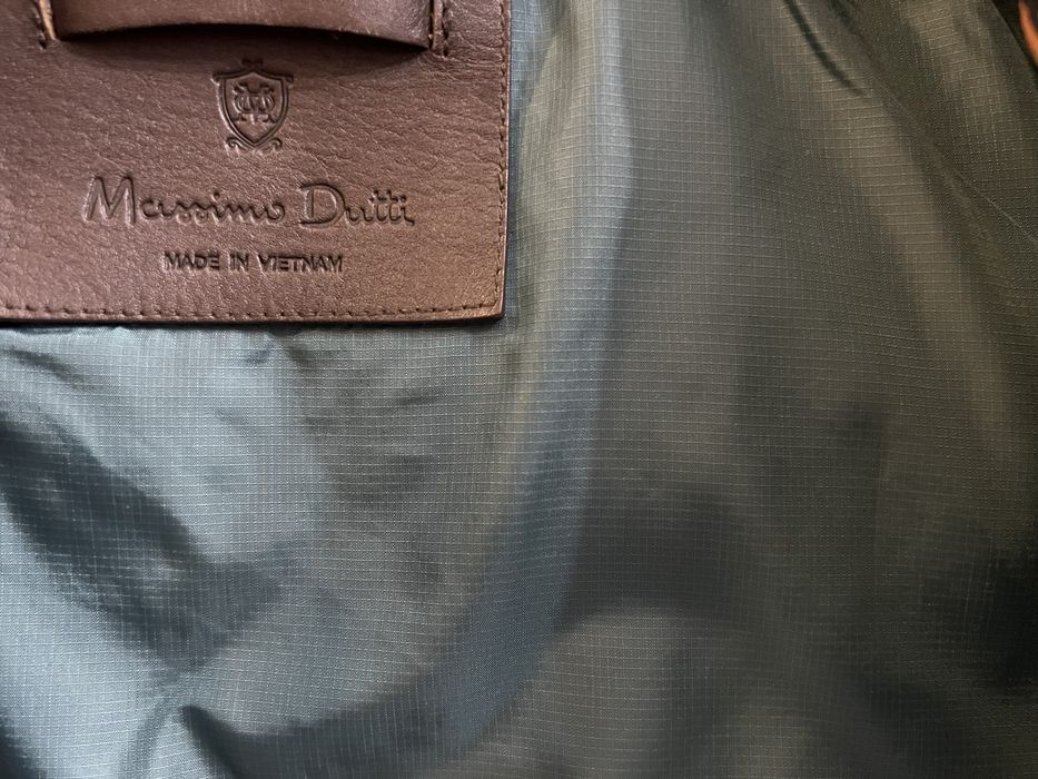 Geaca Massimo Dutti, marime L/40, umplutura puf, conditie excelenta