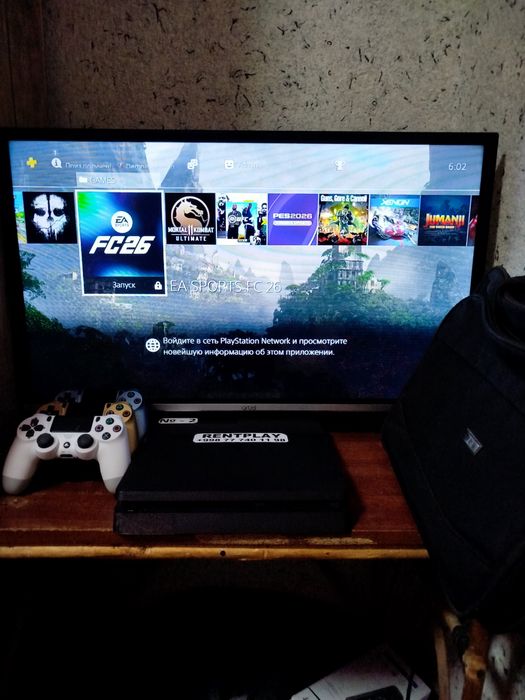 Playstation 4 slim 1 Tb