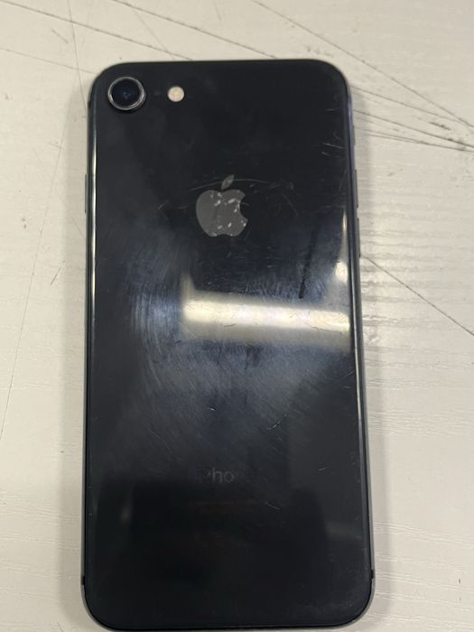 Iphone 8 оргиналный