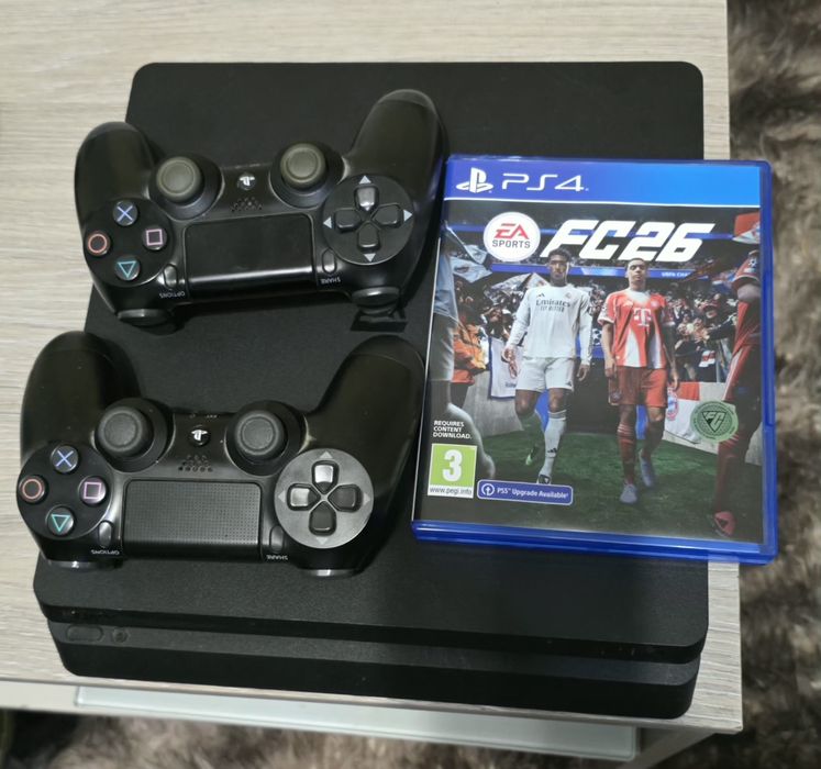 Playstation 4 slim