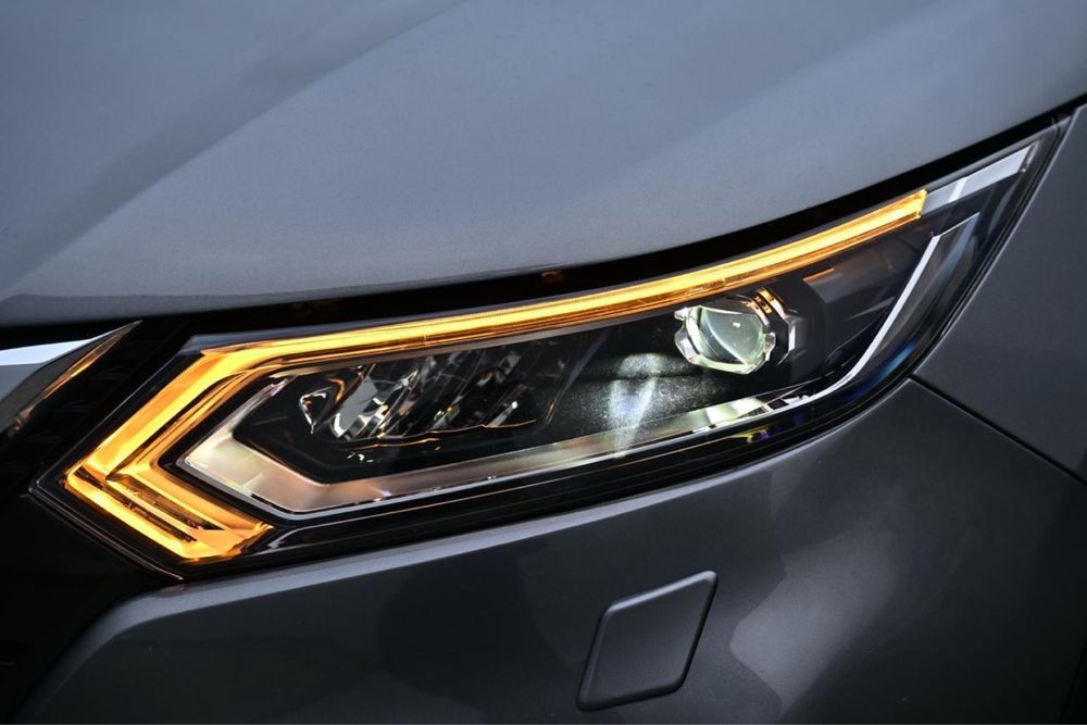 Nissan Qashqai Tekna 1.5dci 110cp 2018 Led/Panoramica/Distronic/Lane