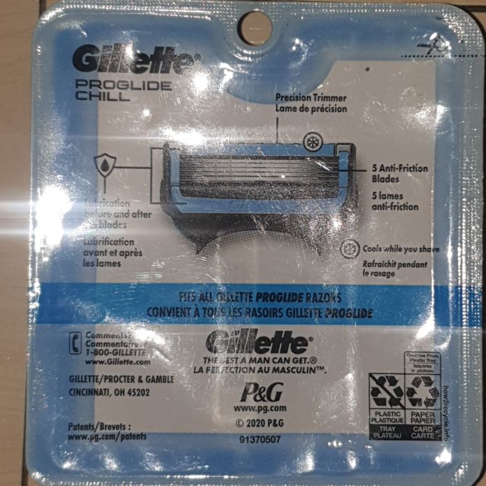 Set 4  Rezerve Gillette USA  Proglide Chill ( Proshield  Chill)
Este