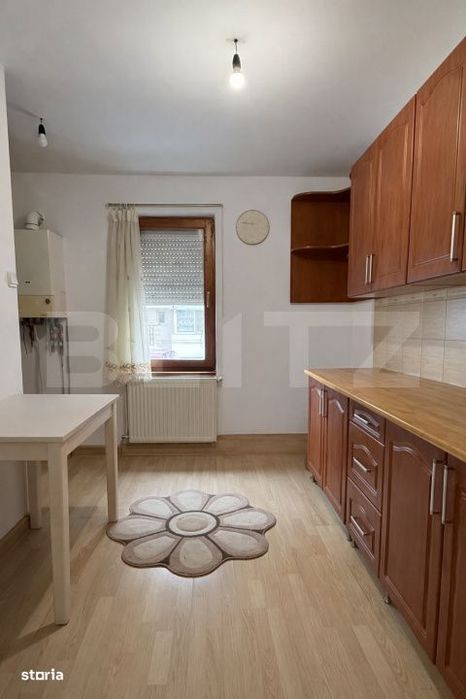 Apartament 3 camere, 70 mp, Sangeorgiu de Mures, zona Semicentrala