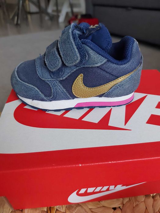 Детски маратонки Nike номер 22