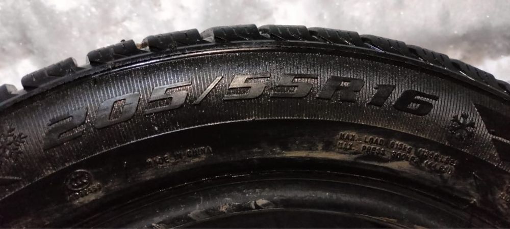 Продам Шины 205,55,16