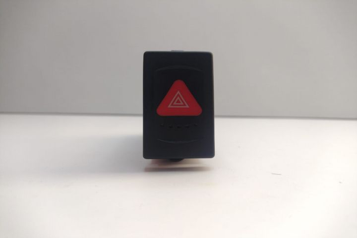 Buton Avarie 3B0953235D / 3B0 953 235 D Volkswagen VW Passat B5.5 (fa