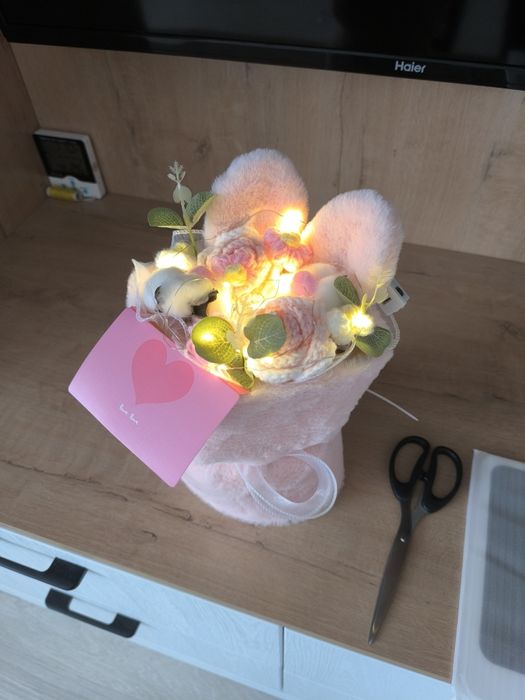 Подарок к 8 марта