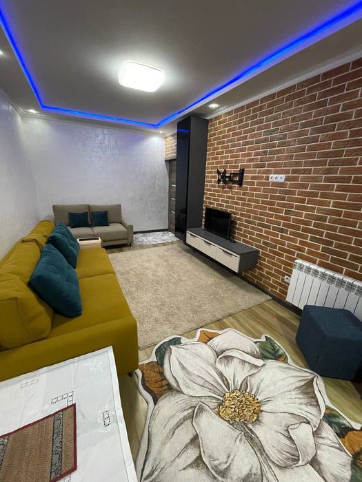 Юнусабад 19 квартал 2-3/1/5  62м2 мебель техника ор-тир Сайрам