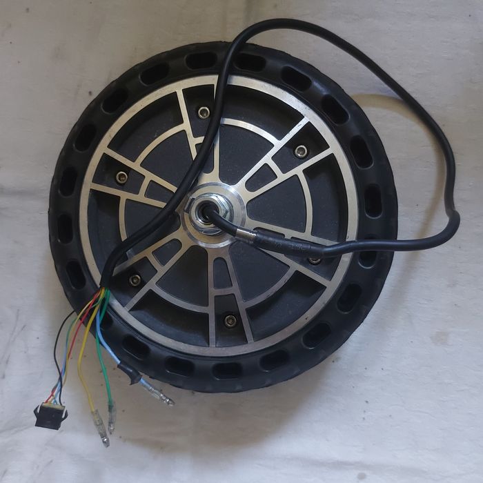 Motor electric 350w cu cauciuc plin 8,5 ingi.