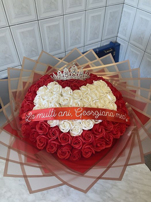 Buchet 101 trandafiri