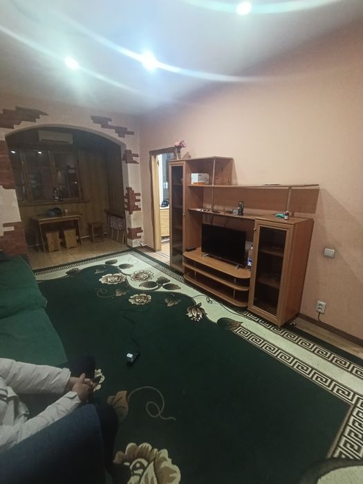 Сдаётся 2х ком 4 этаж 4 дом Чилонзор 18 квартал