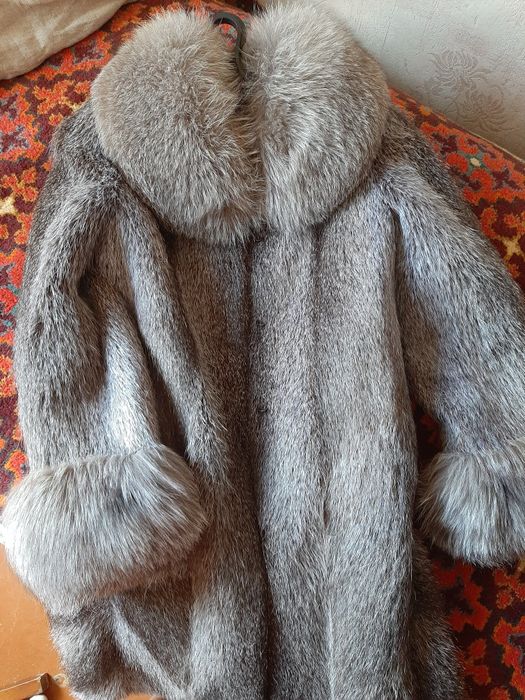 Продам шубу нутрия
