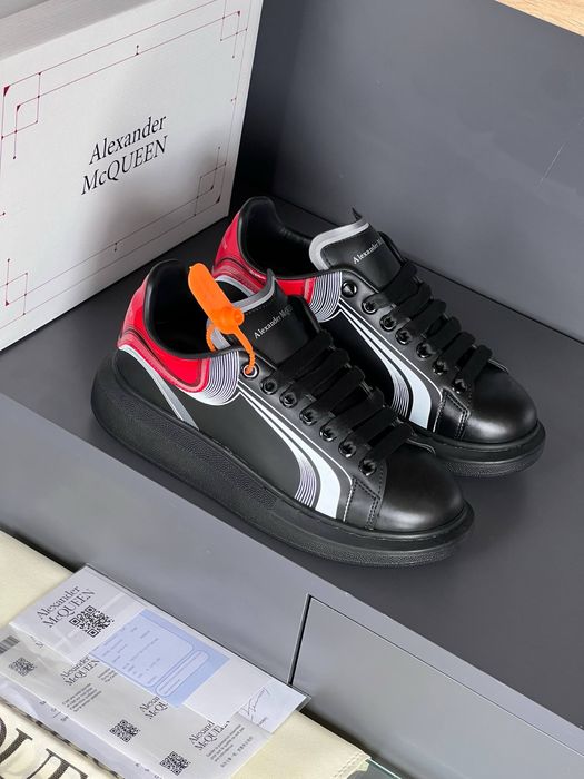 Adidasi Alexander Mcqueen noi !!! Marimi 40/44 !!!