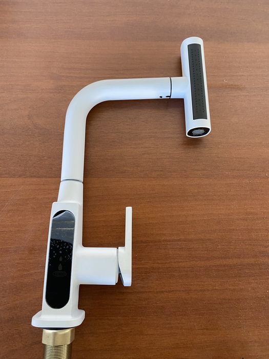 Смесители для кухни и ванной