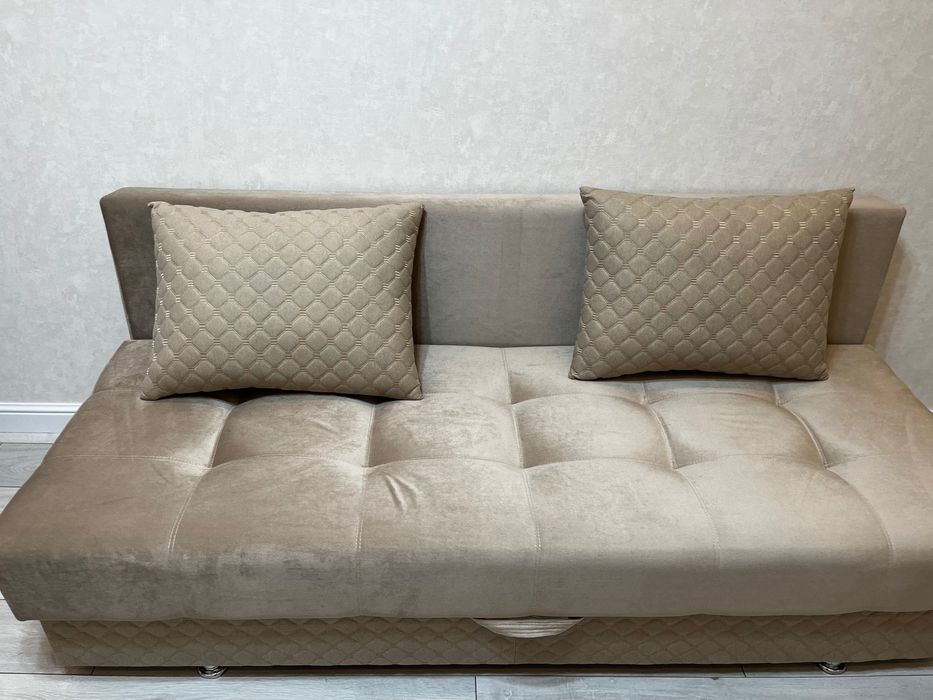 Продаю новый диван