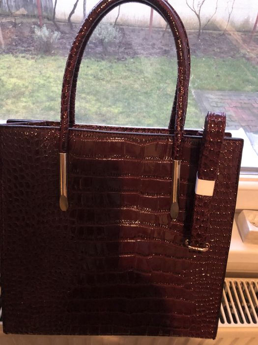 Geanta dama noua convenabil