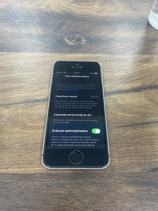 Iphone 5 se impecabil