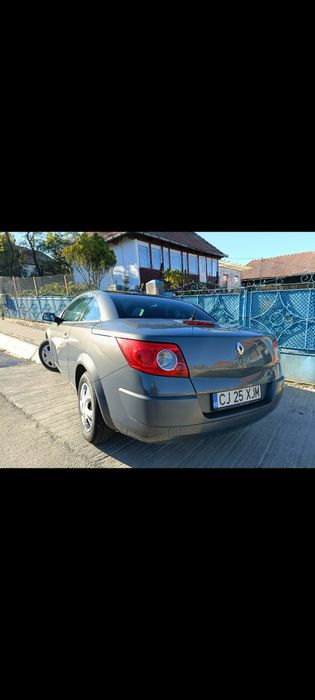 Vând Renault Megane 2 cabrio