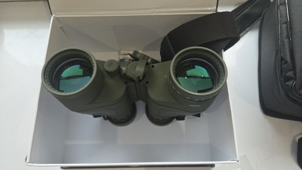 Профессиональный бинокль 10x50 с компасом и дальномером (Waterproof)