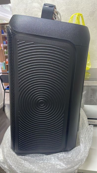 Продам калонку PartyBox Club 120