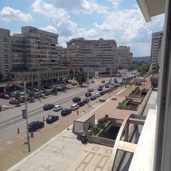 Inchiriere apartament cu 3 camere | Iasi | Zona Centrala - Bd. Anastasie Panu  | Etaj 3
