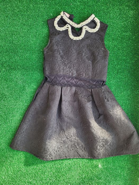 Черна вечерна рокля